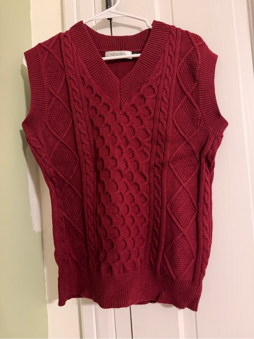 Red Cable Knit Sweater Vest Small